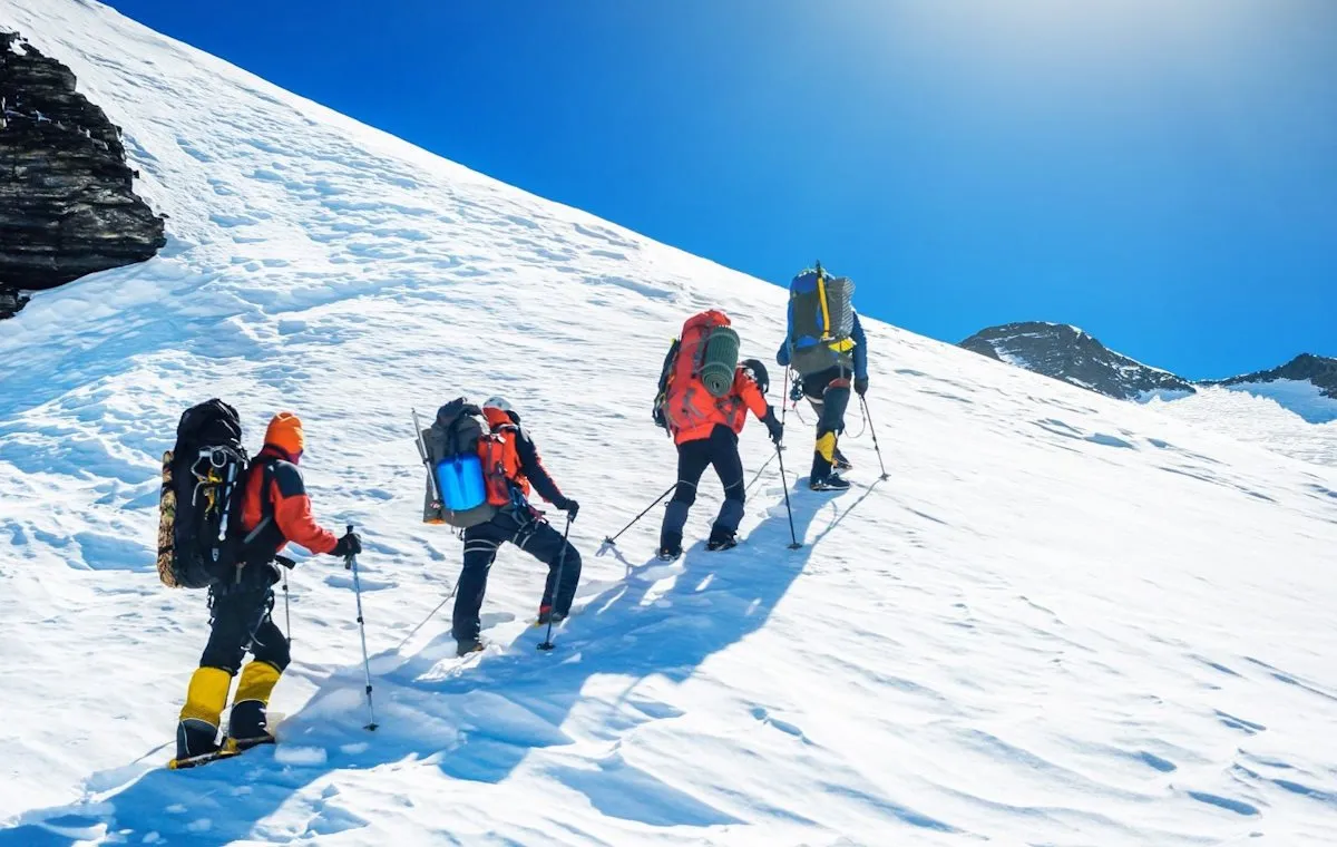 benefits-of-mountaineering-5.webp