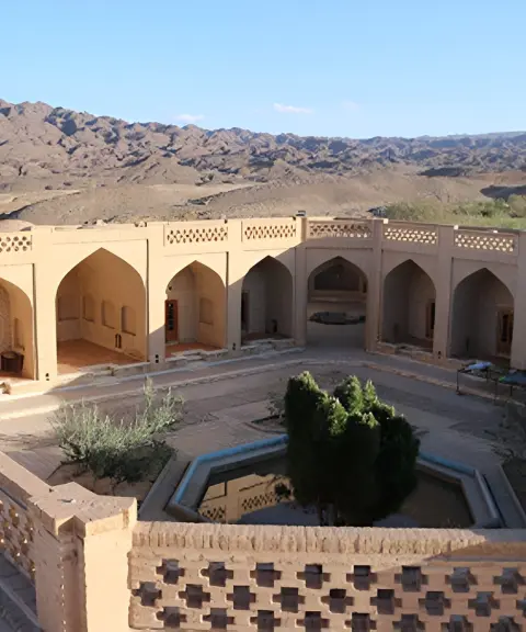کاروانسرای خرانق، یزد
