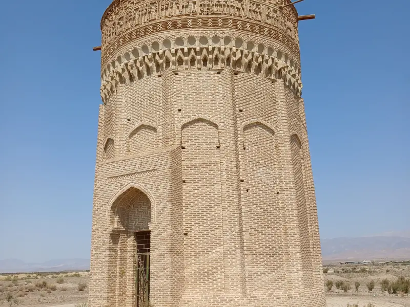 برج مهماندوست - تصویر 5