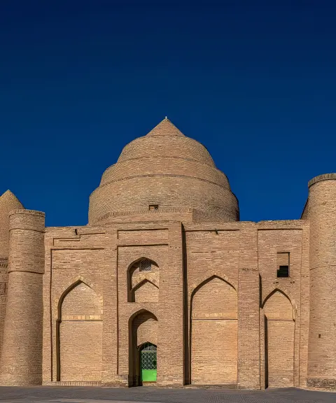 برج چهل دختران، سمنان