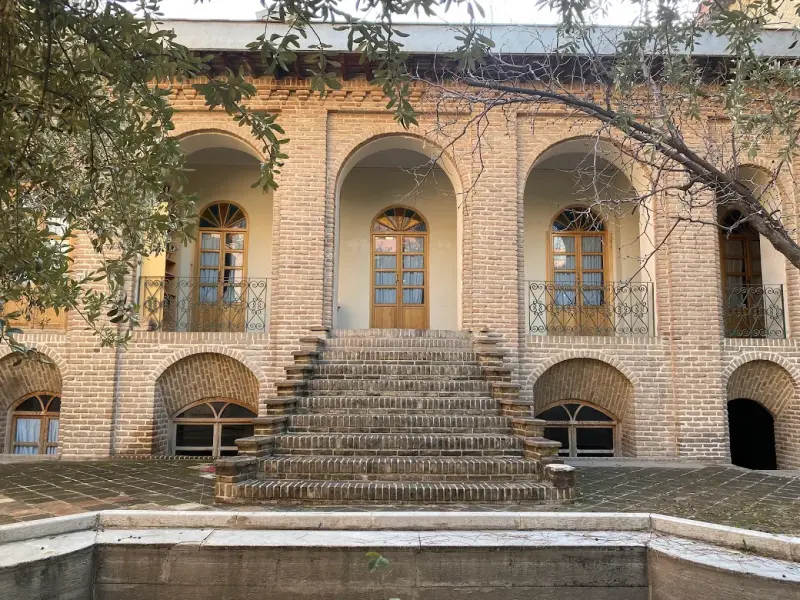 عمارت مشیرالدوله - تصویر 2