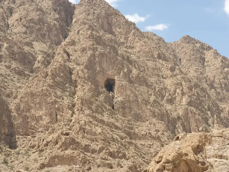 غار ضحاک