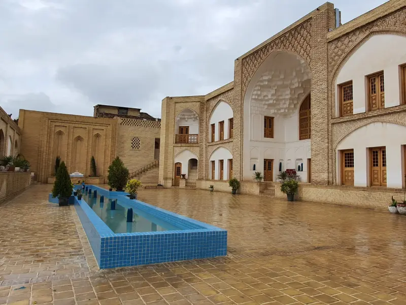 عمارت حاکم عبدالله آباد - تصویر 1