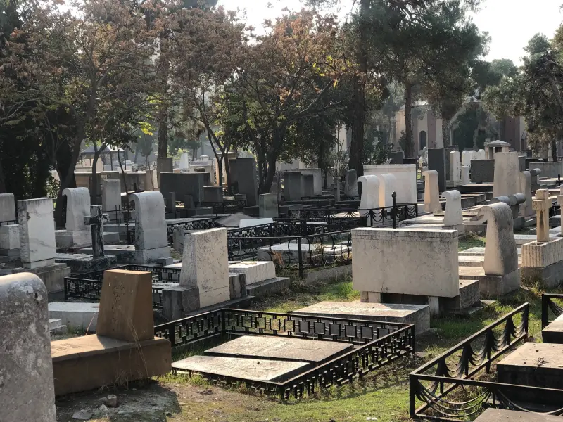 گورستان دولاب