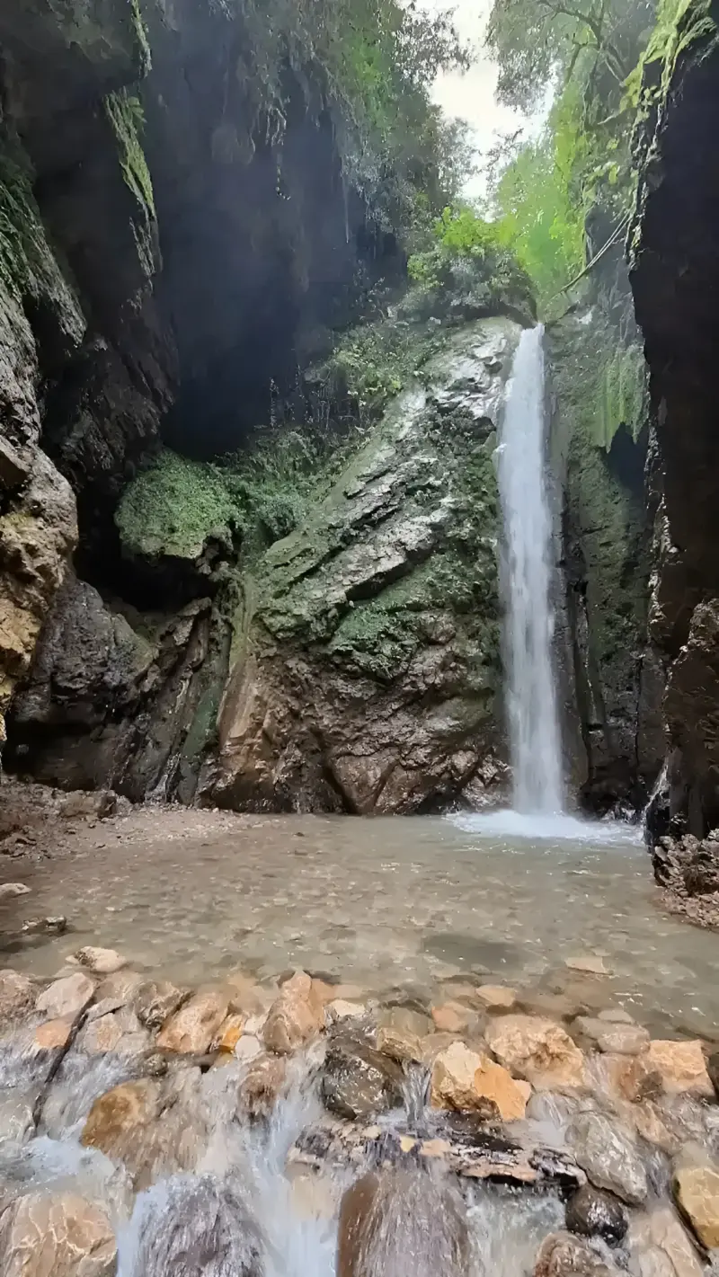 آبشار سنگ درکا - تصویر 8