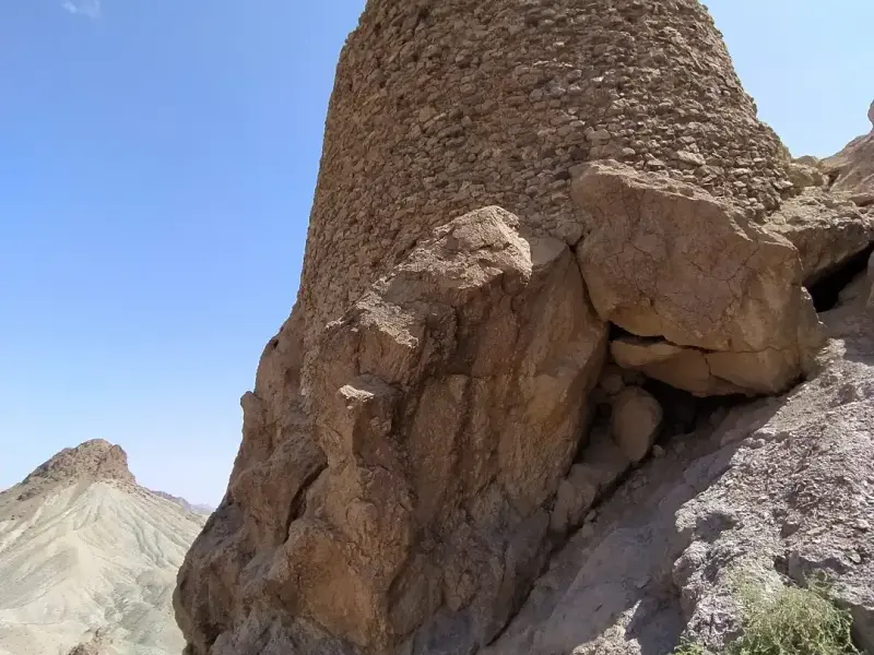 قلعه مهرنگار