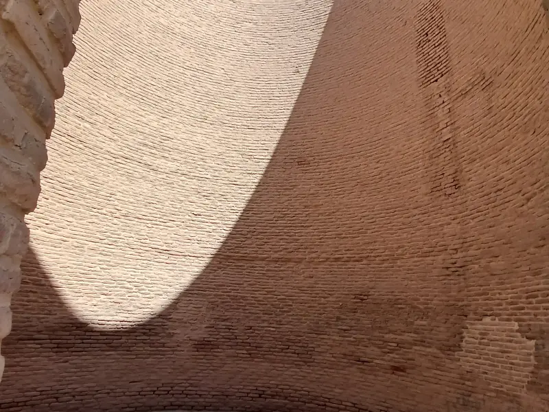 برج مهماندوست - تصویر 6