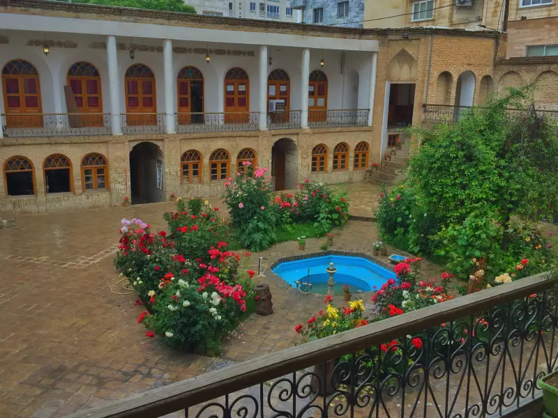 حسینیه جاجرمی - تصویر 2