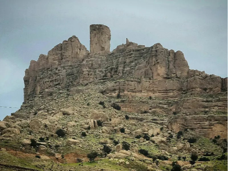 کوه تنگوان اندیمشک
