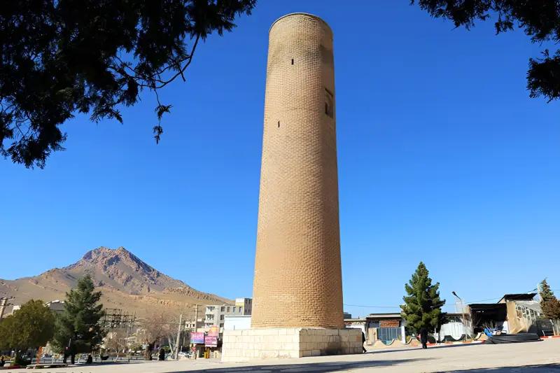 مناره آجری - تصویر 2