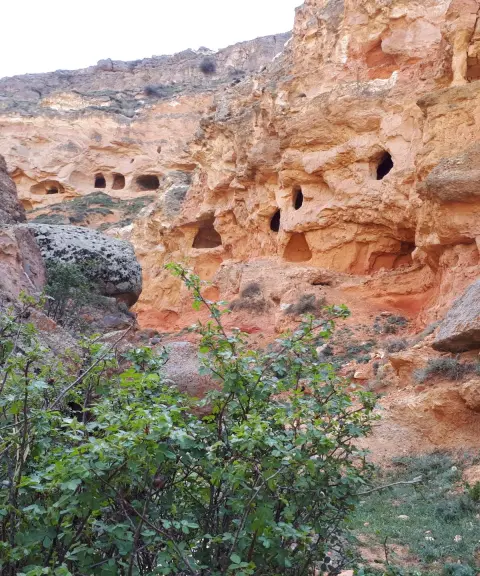 غارهای بنه لر، اردبیل