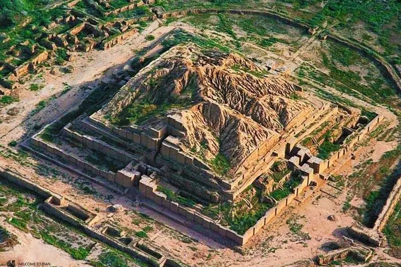 چغازنبیل - تصویر 3
