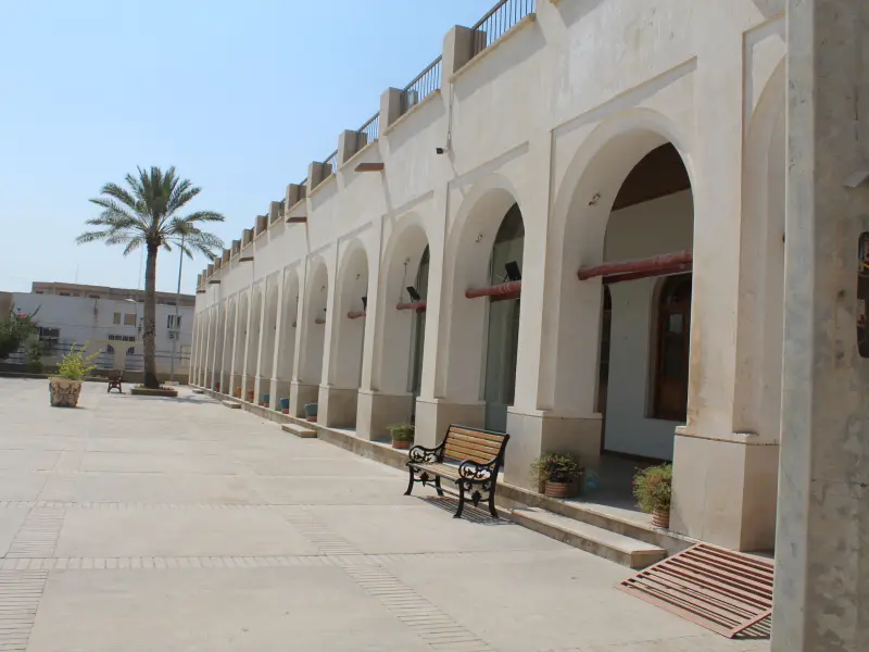 مدرسه سعادت - تصویر 1