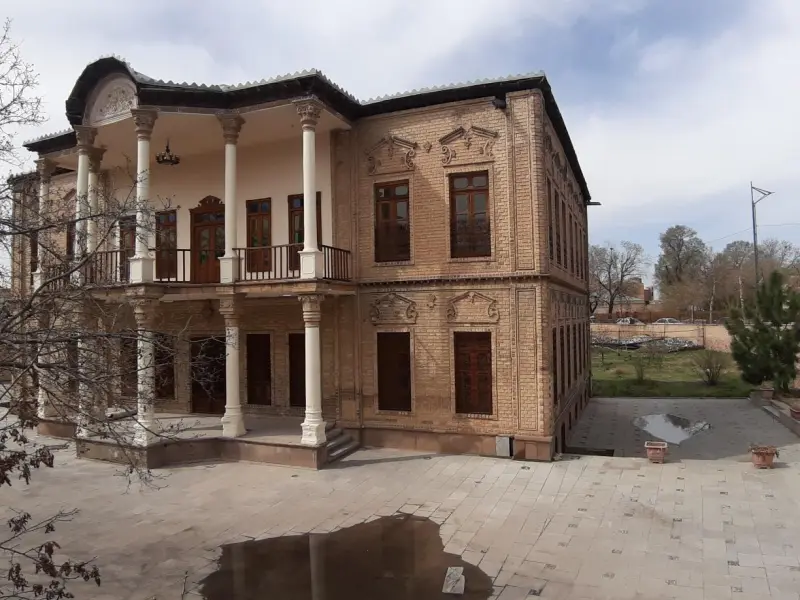 عمارت سردار مفخم - تصویر 1