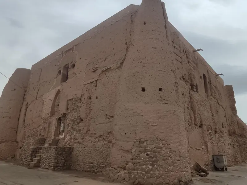 قلعه سنگ بست