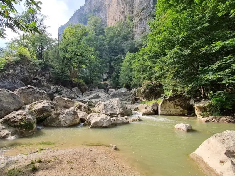 پارک جنگلی مهربان رود