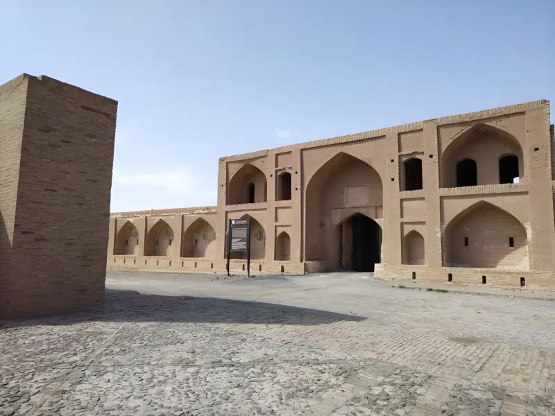 کاروانسرای مزینان