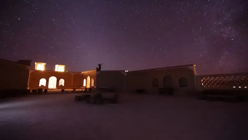 کویر سه قلعه - تصویر 1