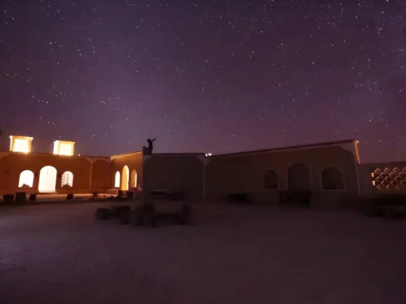 کویر سه قلعه - تصویر 1