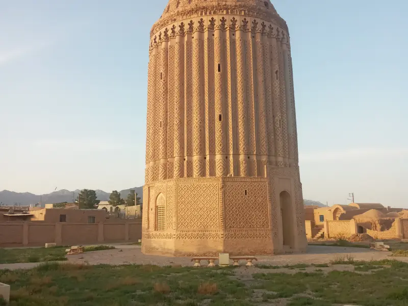 برج علی‌آباد - تصویر 4