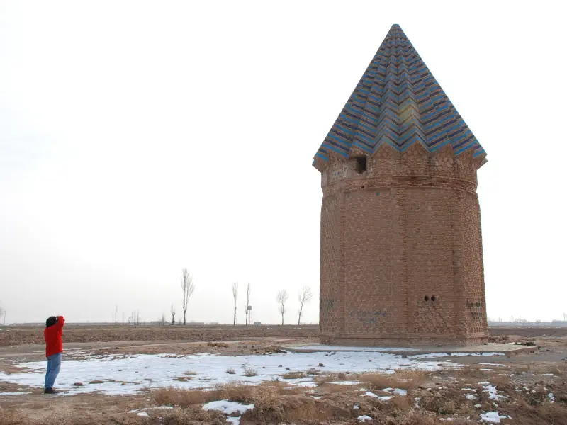 میل اخنگان
