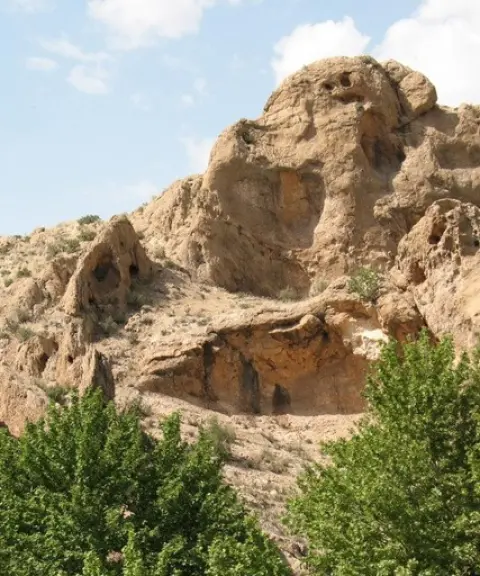 تنگ لای تاریک، فارس