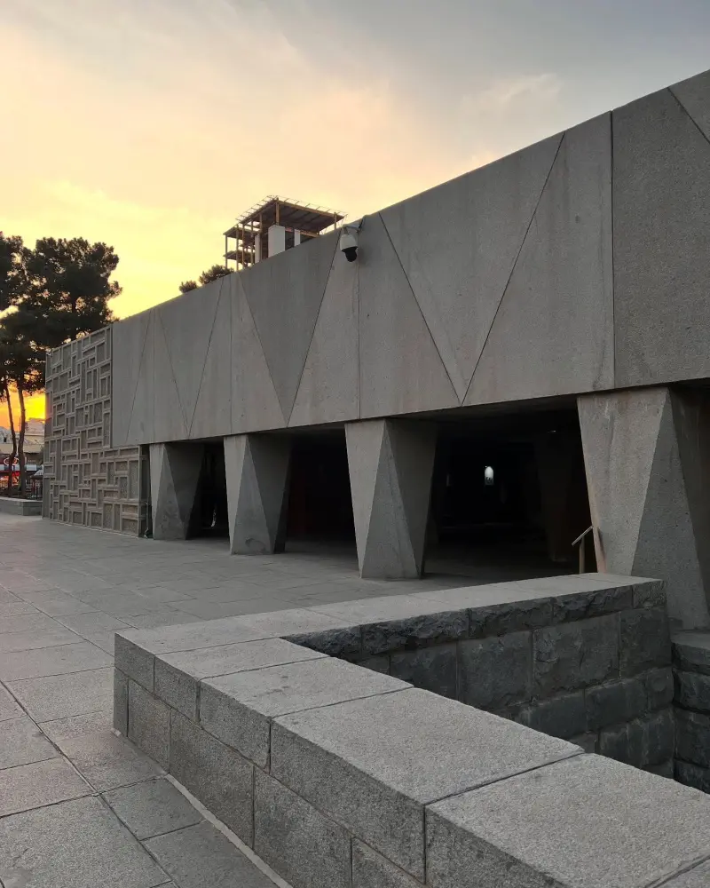 آرامگاه نادرشاه - تصویر 5