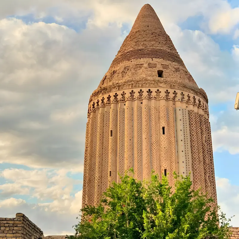 برج علی‌آباد - تصویر 2