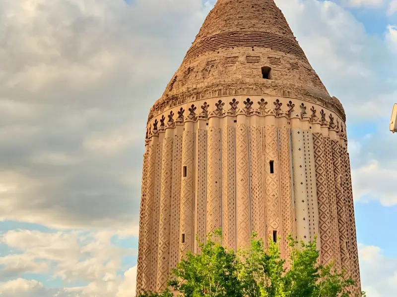 برج علی‌آباد - تصویر 2