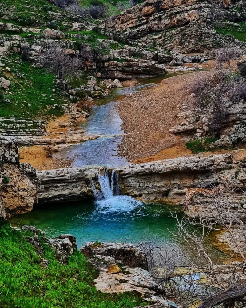 آبشار حکیم باشی - تصویر 1