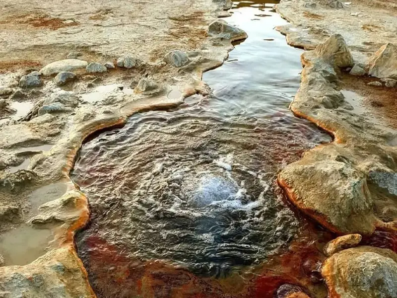 چشمه کانی گراوان