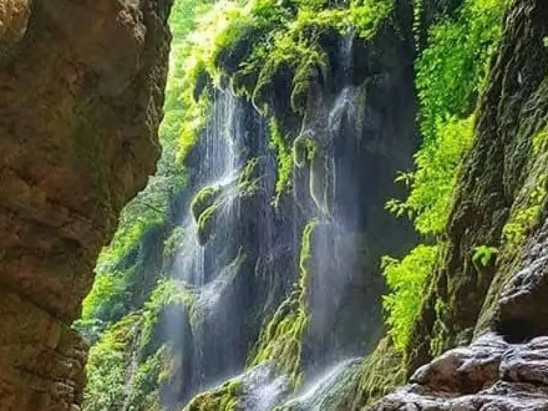 آبشار بهشت باران - تصویر 6