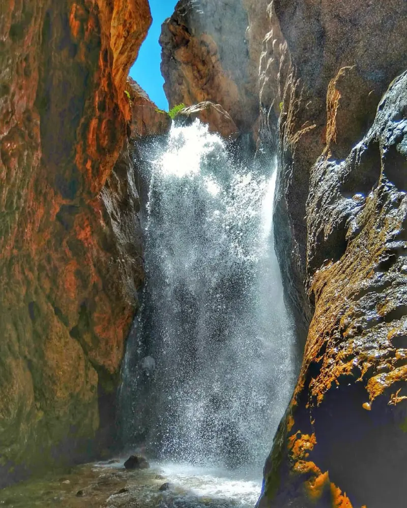 آبشار تنگه داستان - تصویر 2