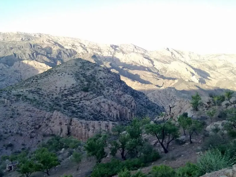 تنگ لای زنگان - تصویر 1