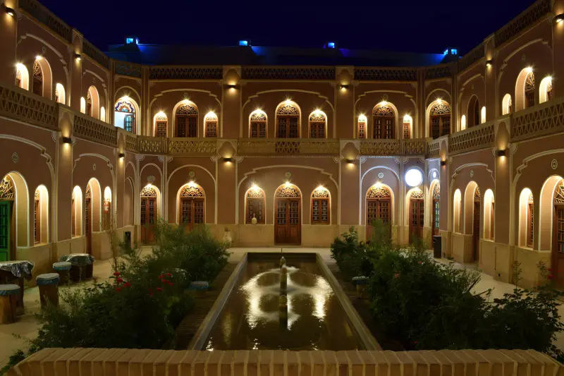 کاروانسرای مشیر - تصویر 1