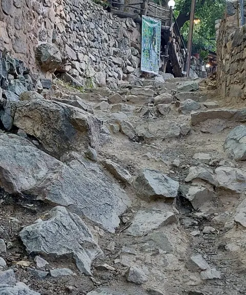 روستای پس قلعه، تهران