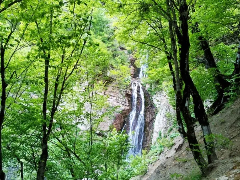 آبشار آلوچال