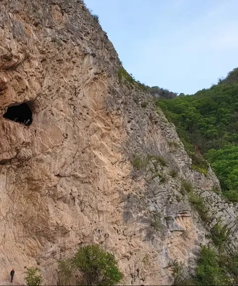 غار کیجا کرچال، مازندران