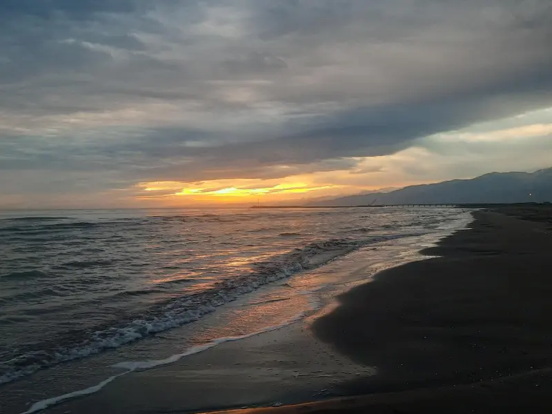ساحل چمخاله