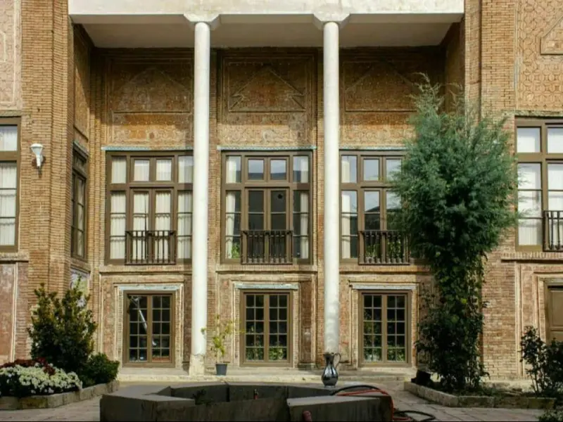 خانه اشرف الملوک نبئی وند