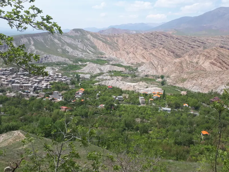 روستای بوژان