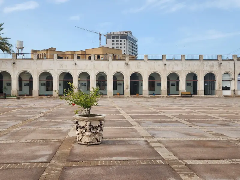 مدرسه سعادت - تصویر 2