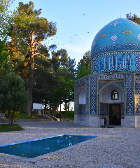 آرامگاه عطار نیشابوری، خراسان رضوی