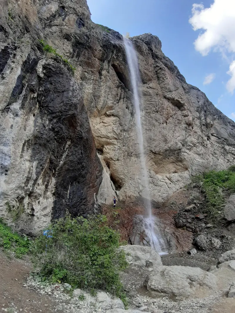 آبشار سنگان - تصویر 1