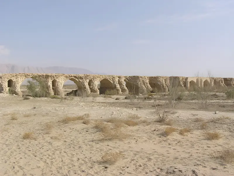 پل لاتیدان - تصویر 2