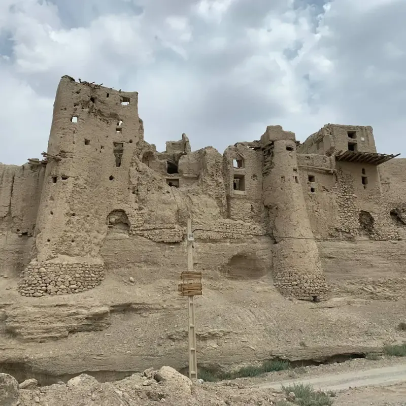 قلعه ایزدخواست - تصویر 12