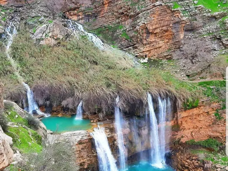 آبشار سنگ مار