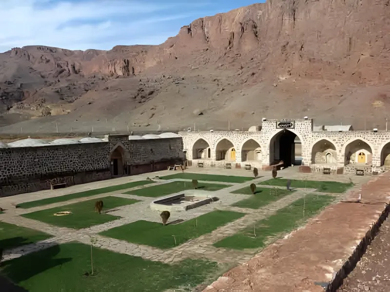 کاروانسرای خواجه نظر
