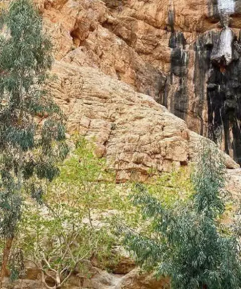 آبشار چشمه لادر، اصفهان