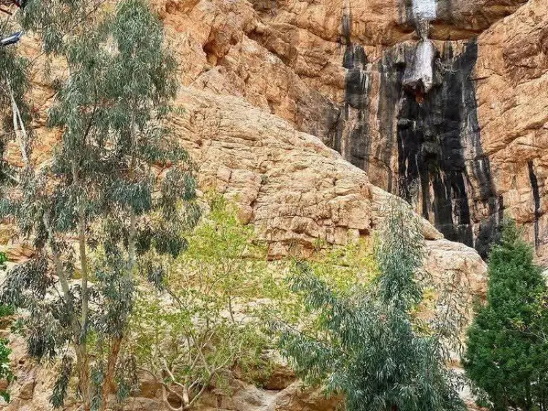 آبشار چشمه لادر